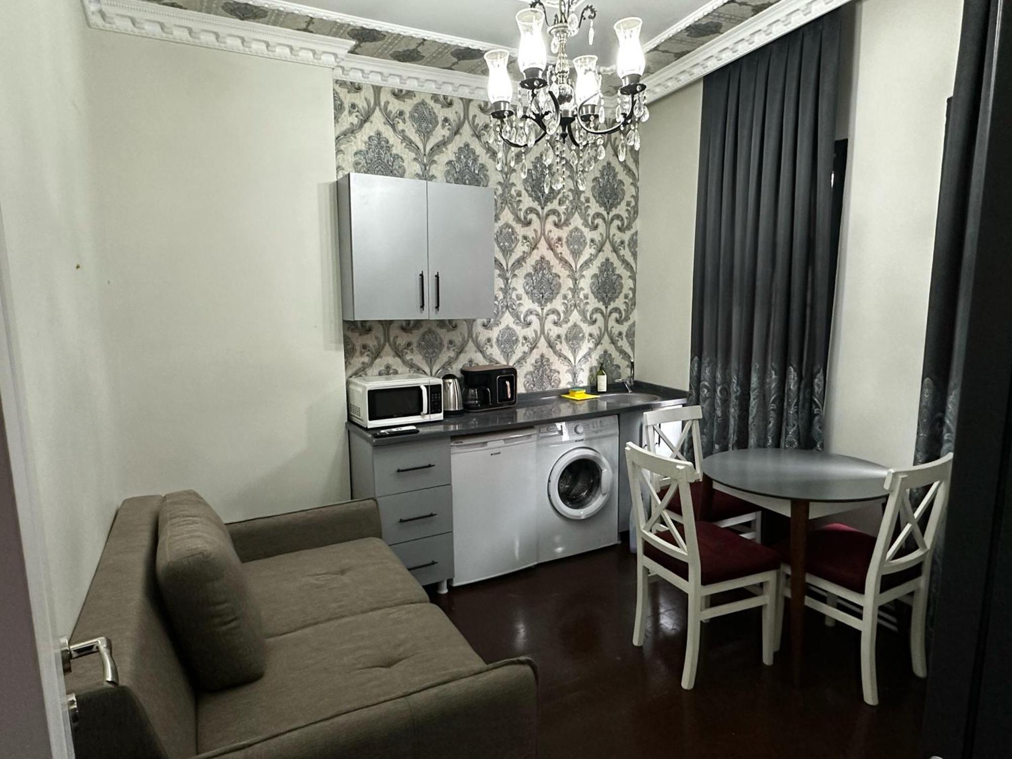 Seven Roses Apart Hotel Istanbul Eksteriør billede